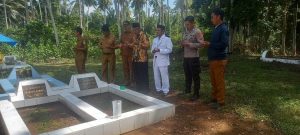 Ziarah Makam Tokoh Pemekaran Pinogaluman 
