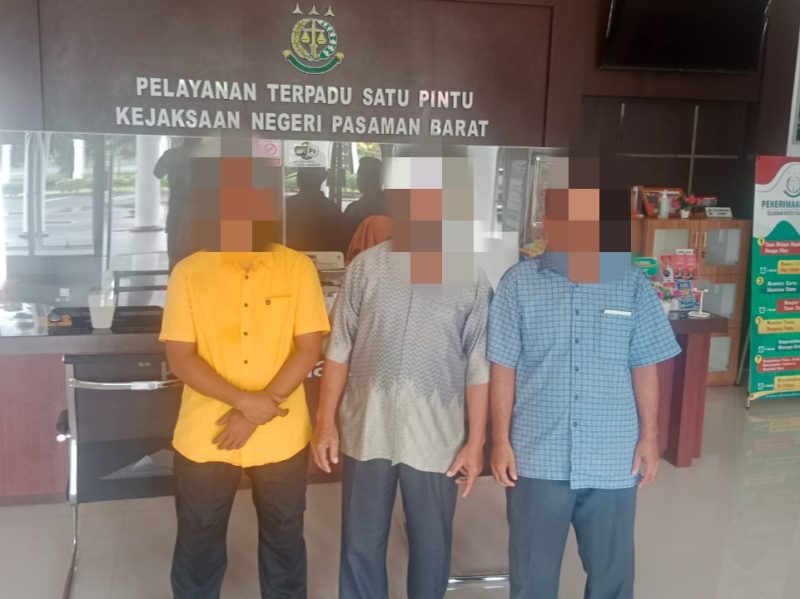 Pelapor IS, BL dan AJ. (Foto: Istimewa)