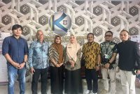 Kadis Kominfotik Provinsi Gorontalo Sri Wahyuni D. Matona menerima kunjungan KIP di kantornya, Jumat (3/1/2024).
